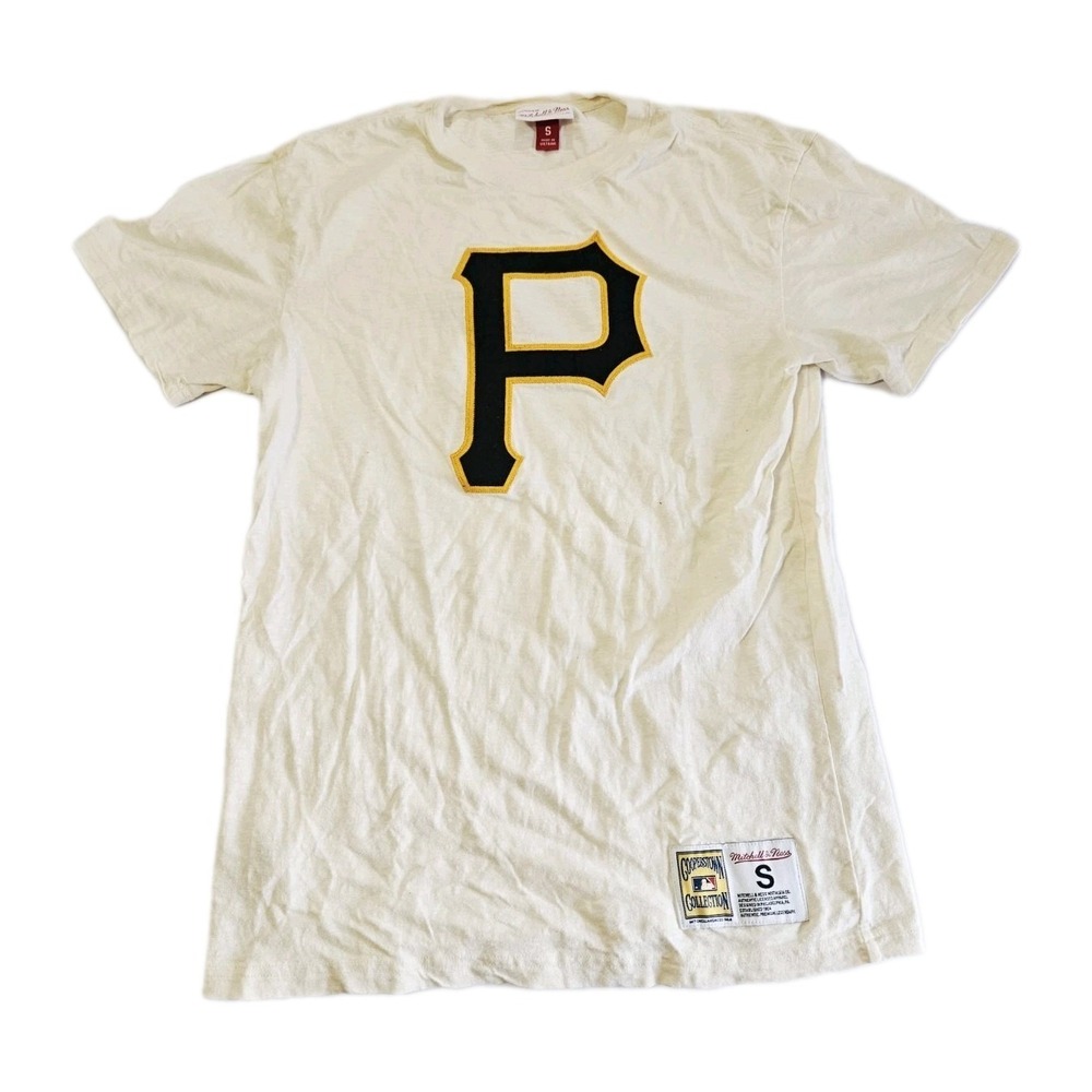 Vintage Mitchell And Ness Men's Size Small Pittsburgh Pirate Shirt Cooperstown